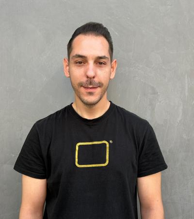 NIKOS TSILIKAS