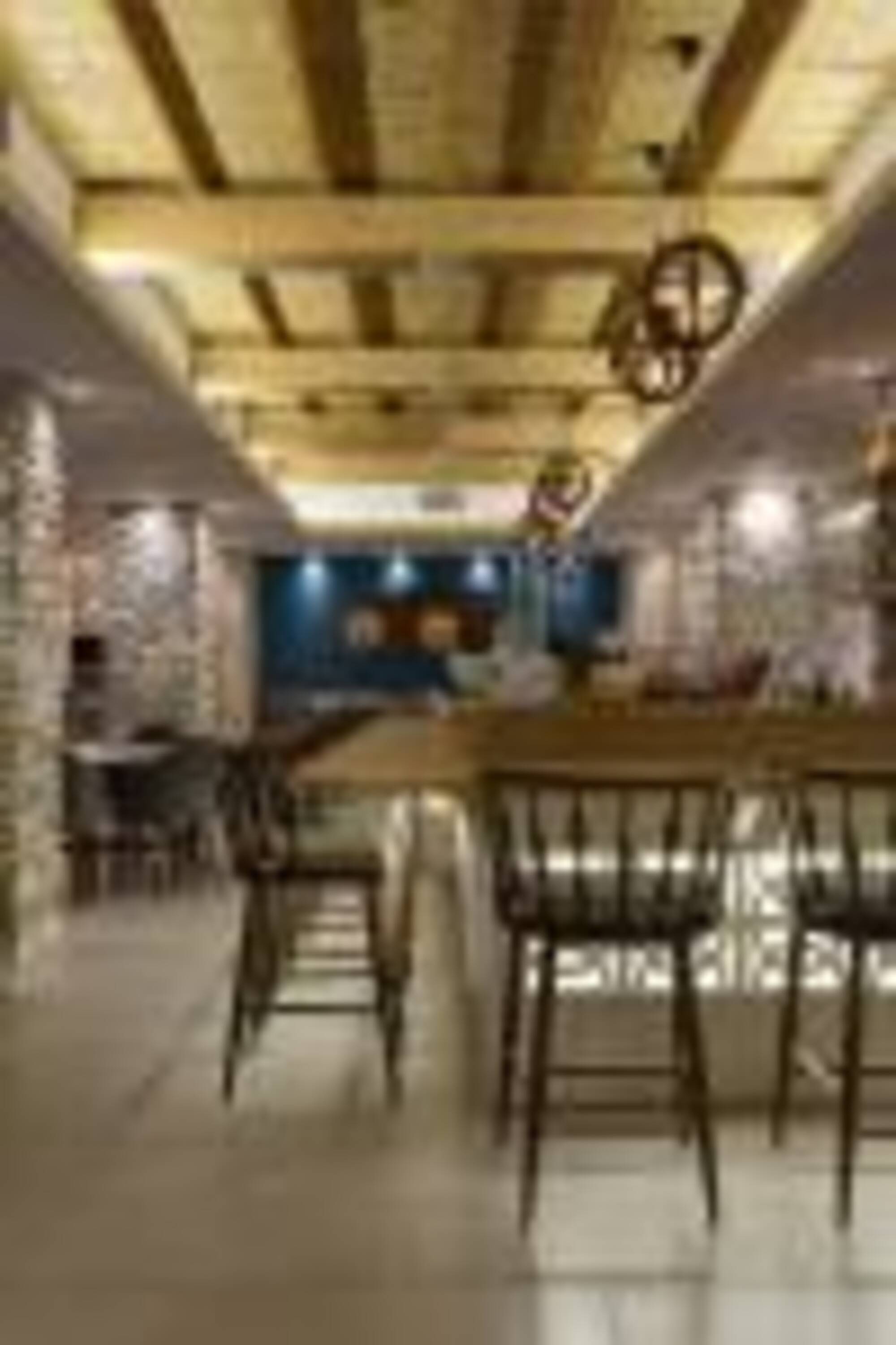 / PERLA KITCHEN BAR & CAFE