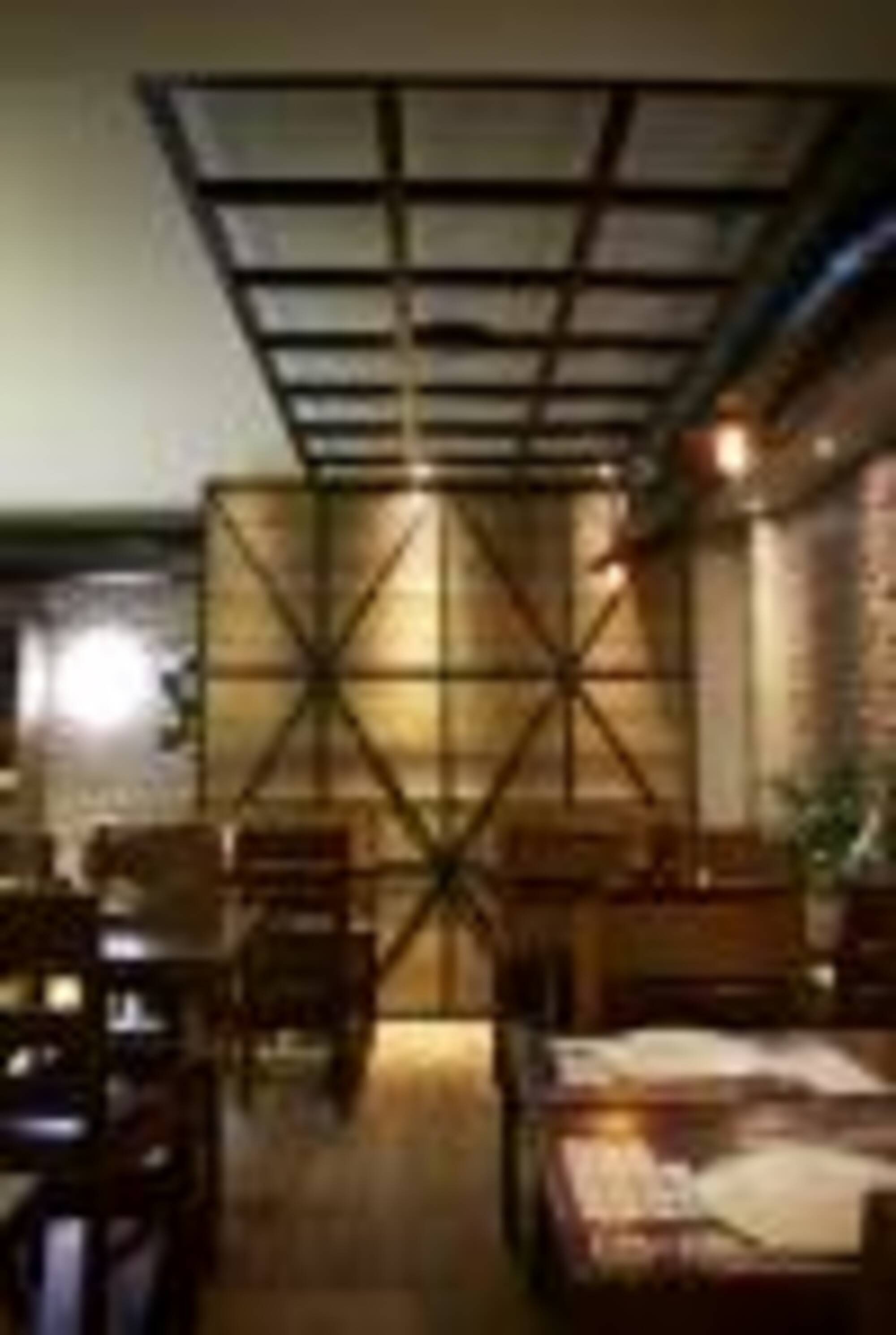  / BEEROLOGY BAR